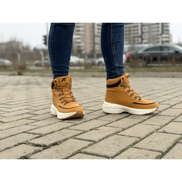 Runners RNS-192-8816 Бежов